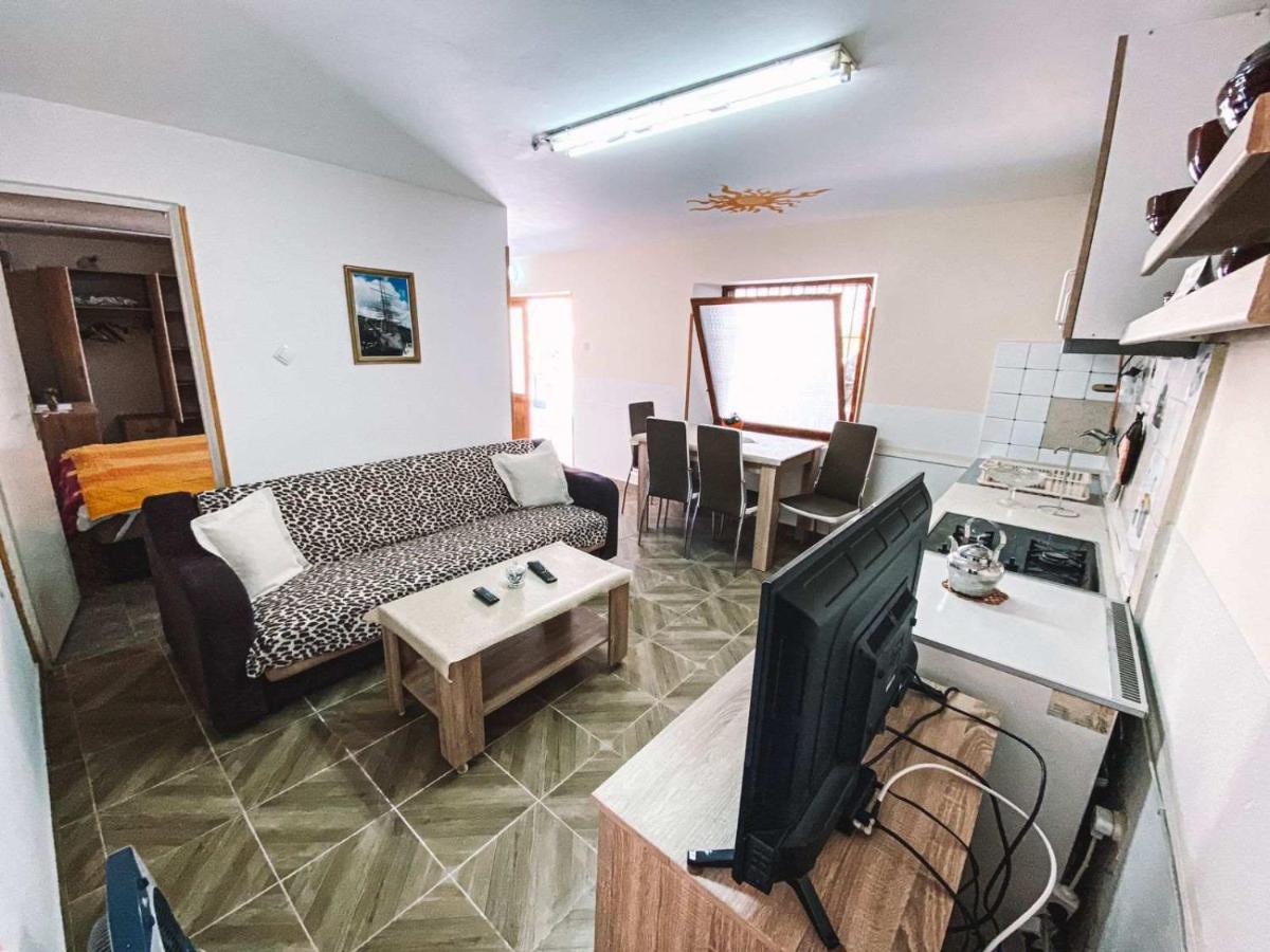 Apartment Near The Old Town Of Kotor Exteriér fotografie